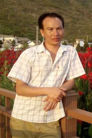 公司非線專(zhuān)職導(dǎo)游李順...